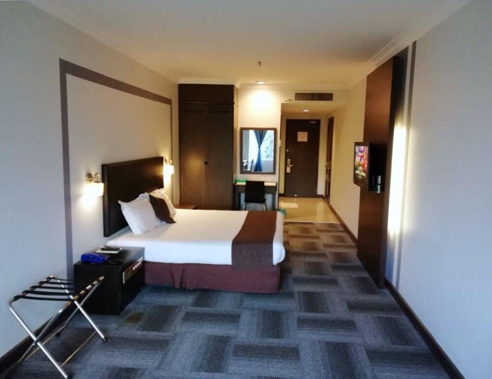 Legend Inn Taiping Bagian luar foto