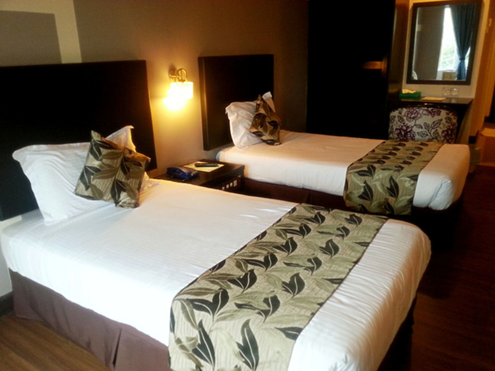 Legend Inn Taiping Bagian luar foto